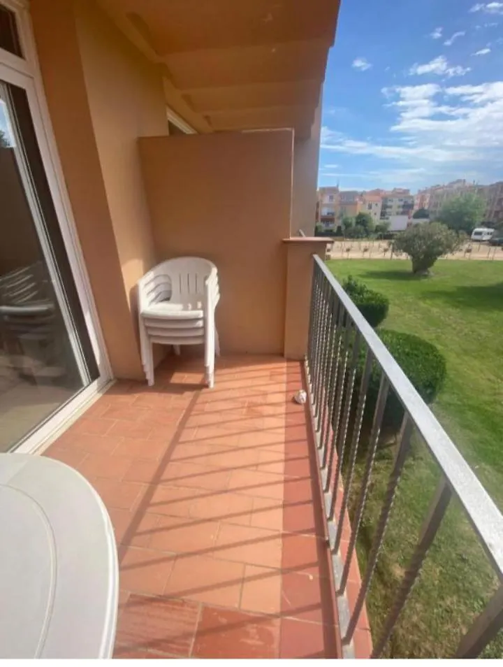 Apparemment T3 De 6 Places En Bord De Mer Empuriabrava 0*,